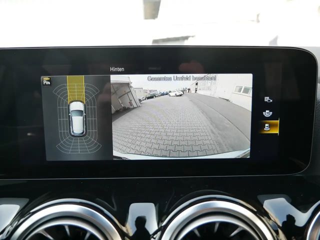 Mercedes-Benz GLA 200 AMG Line