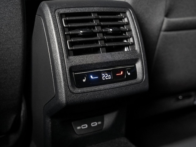 Volkswagen Golf 1.5 eTSI DSG Golf VIII Variant