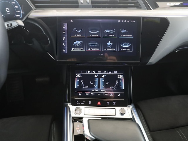 Audi Q8 e-tron 55 Quattro S-Line Sportback