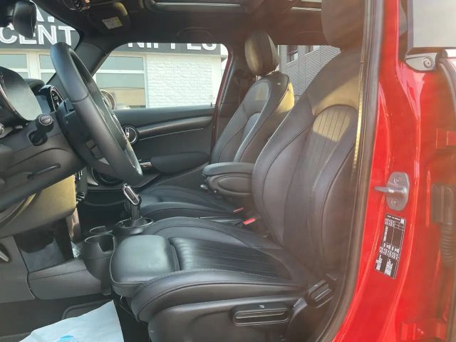 MINI Cooper Yours Trim Pano Kamera LED Navi Head-Up