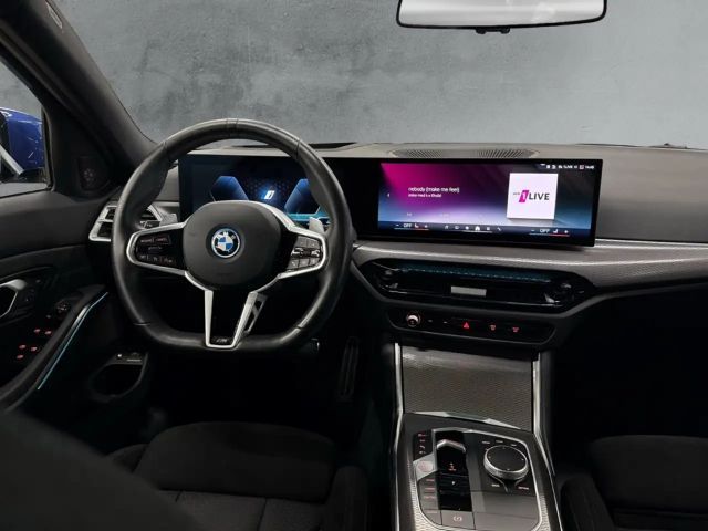 BMW 330 330e M-Sport Touring