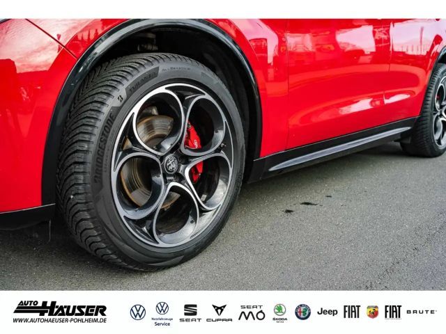 Alfa Romeo Stelvio Q4 Turbo Veloce