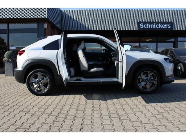 Mazda MX-30 SkyActiv