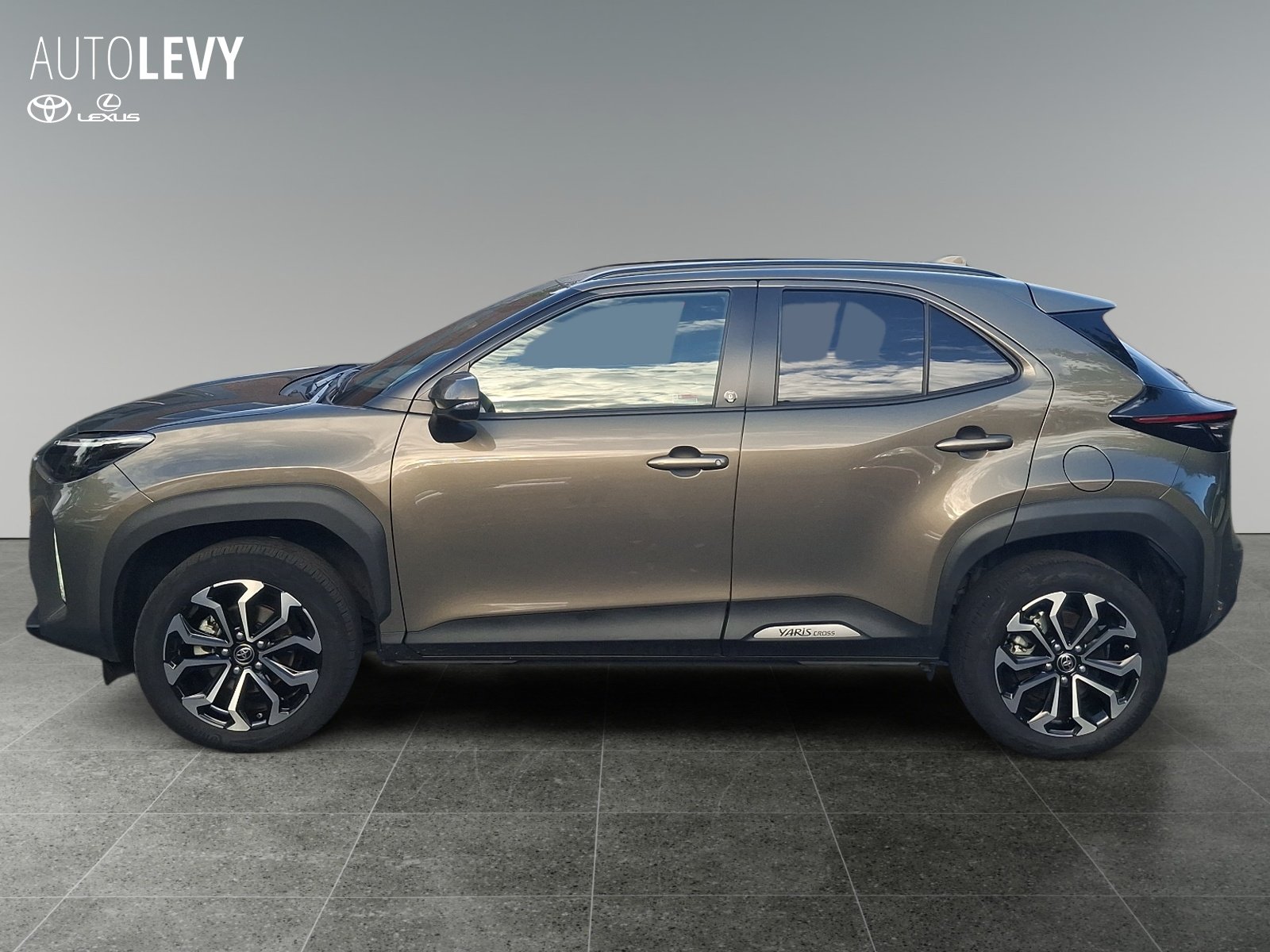 Toyota Yaris Cross 4x2 5-deurs Plus