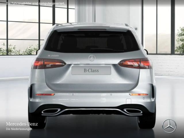 Mercedes-Benz B 200 AMG Line Sedan