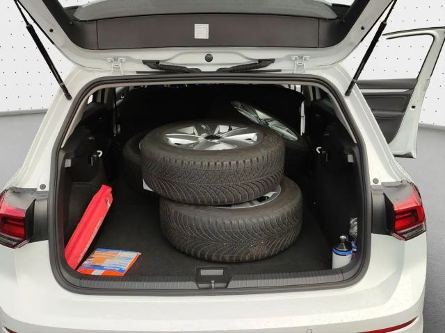 Volkswagen Golf 1.5 TSI Golf VIII Life