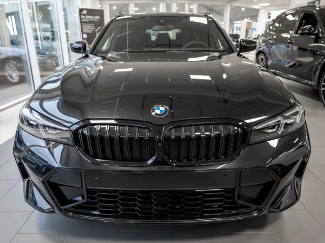 BMW 320 320d M-Sport Touring