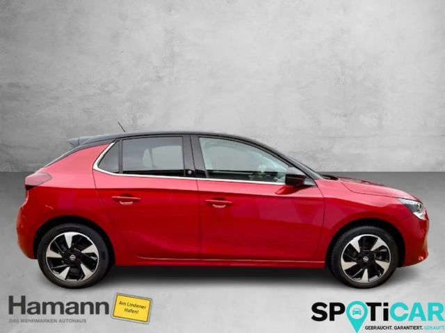 Opel Corsa Corsa Elektric 3-Phasen 11KW Charger  Allwetterrei