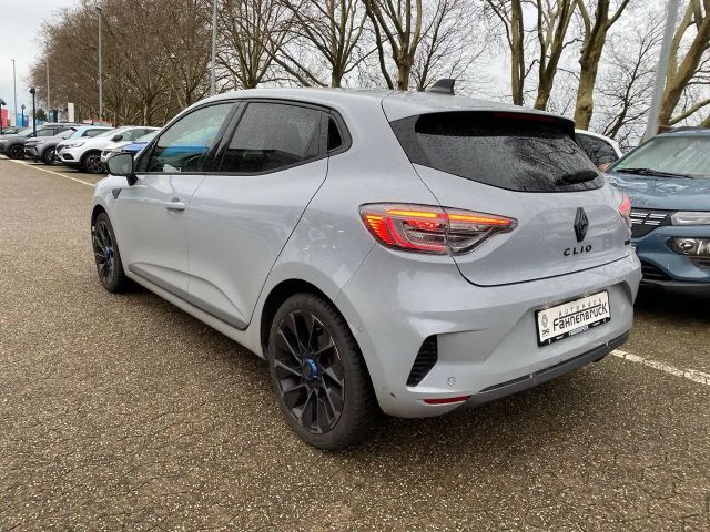 Renault Clio Alpine E-Tech Esprit
