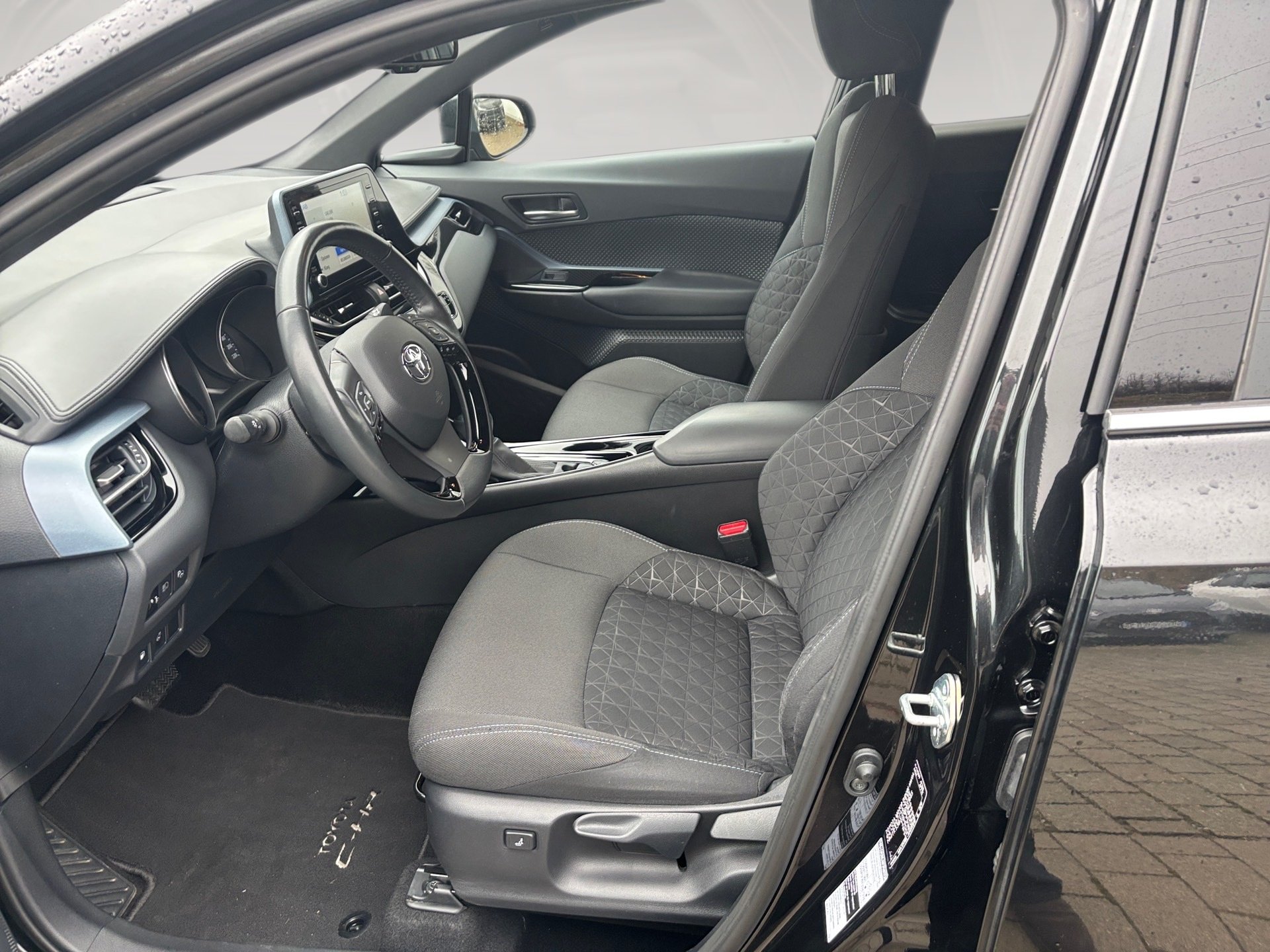 Toyota C-HR 5-deurs Team D