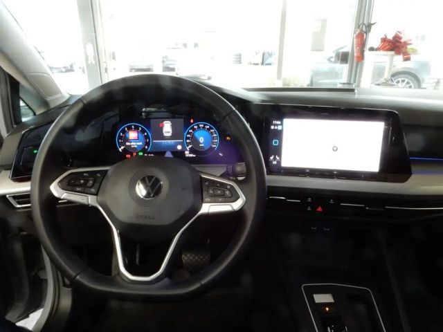 Volkswagen Golf DSG Life Variant