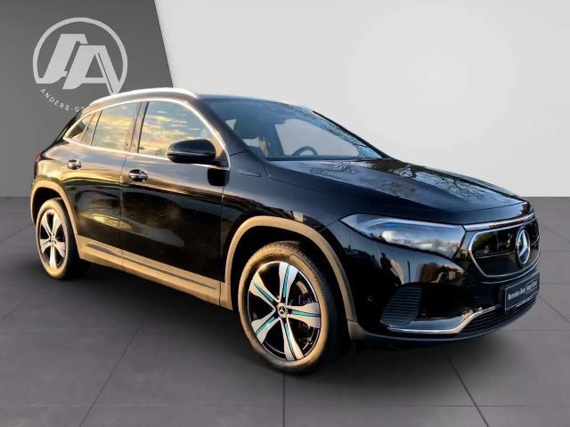 Mercedes-Benz EQA 250 Electric Art