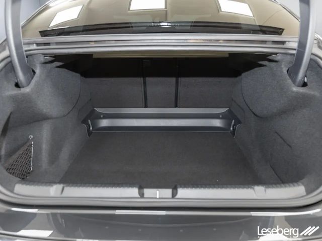 Mercedes-Benz EQE 350 4MATIC AMG Line Sedan