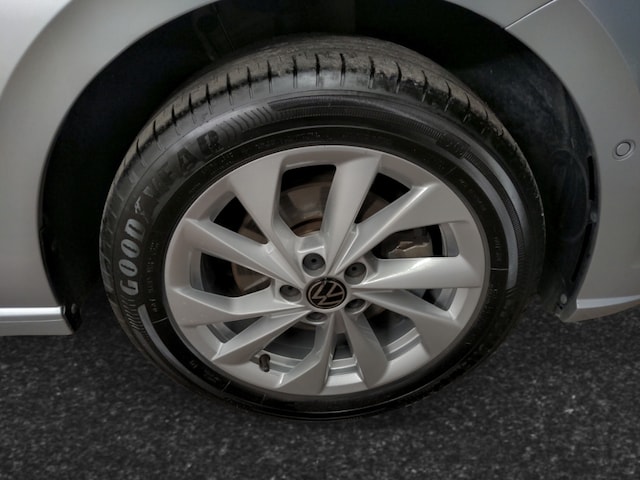 Volkswagen Polo 1.0 TSI DSG Style