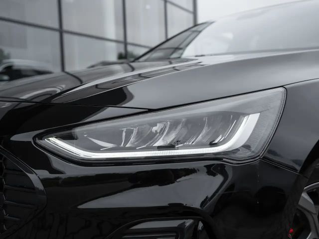 Ford Focus EcoBoost ST Line