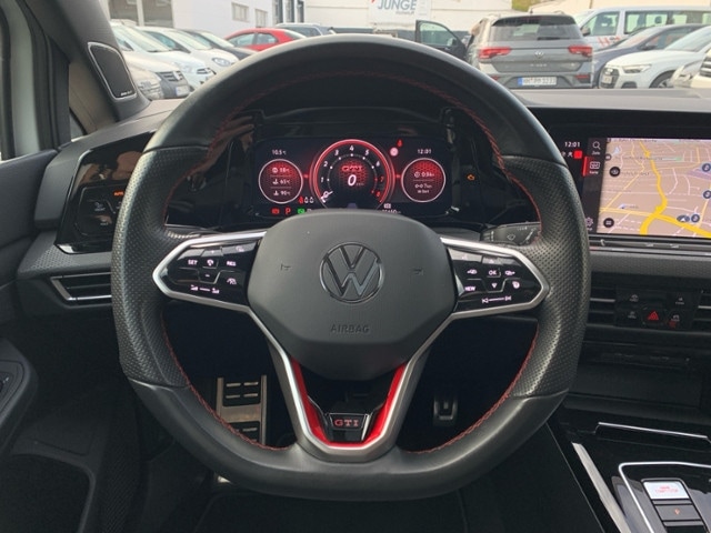 Volkswagen Golf 2.0 TSI DSG GTI