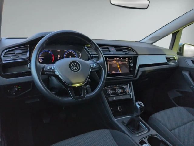 Volkswagen Touran 1.5 TSI Comfortline