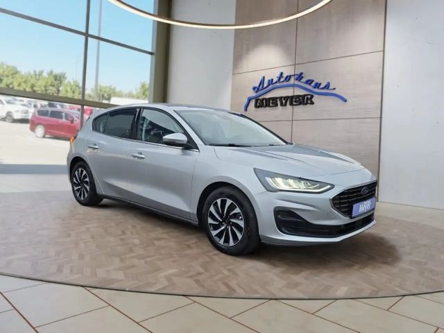 Ford Focus 1,0 125PS ACC/Kamera/LED/Navi/Winterp.     **