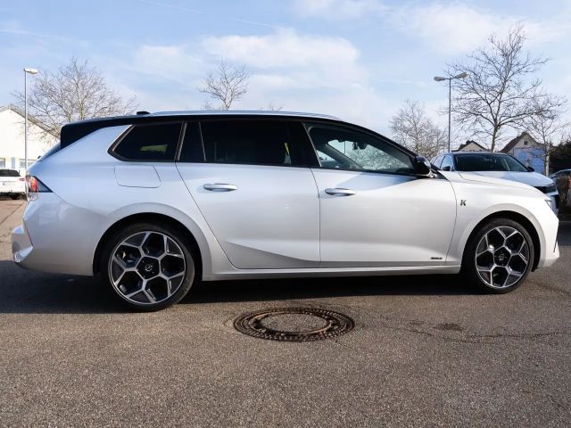 Opel Astra Sports Tourer Ultimate