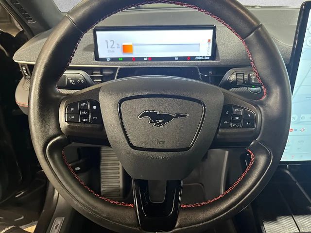 Ford Mustang Mach-E AWD Extended range