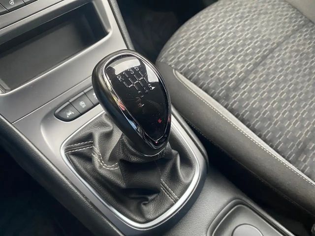 Opel Astra Business Edition