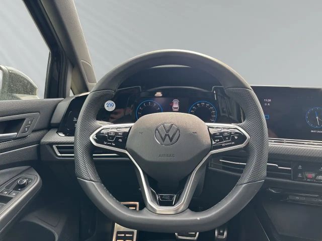 Volkswagen Golf DSG R-Line Variant