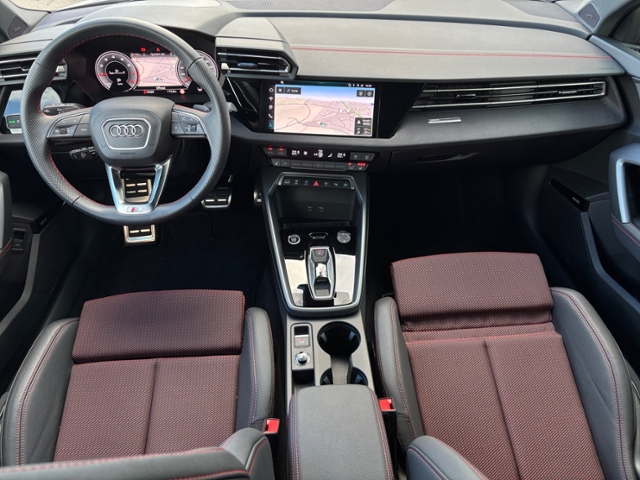 Audi A3 35 TFSI S-Line S-Tronic Sportback