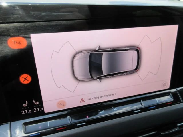 Volkswagen Golf 1.5 TSI IQ.Drive Style