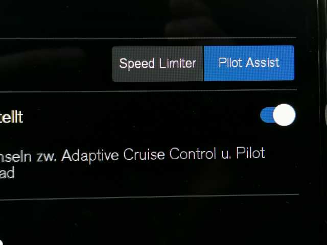 Volvo XC60 Dark Plus