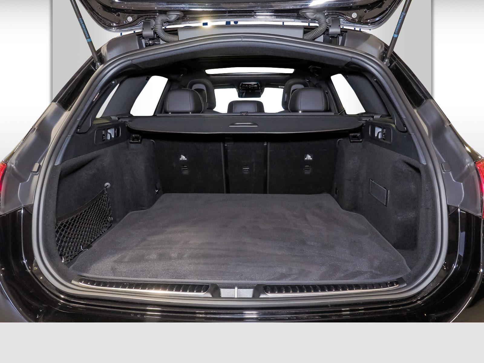 Mercedes-Benz C 220 AMG Line C 220 d