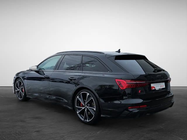Audi S6 Avant Quattro