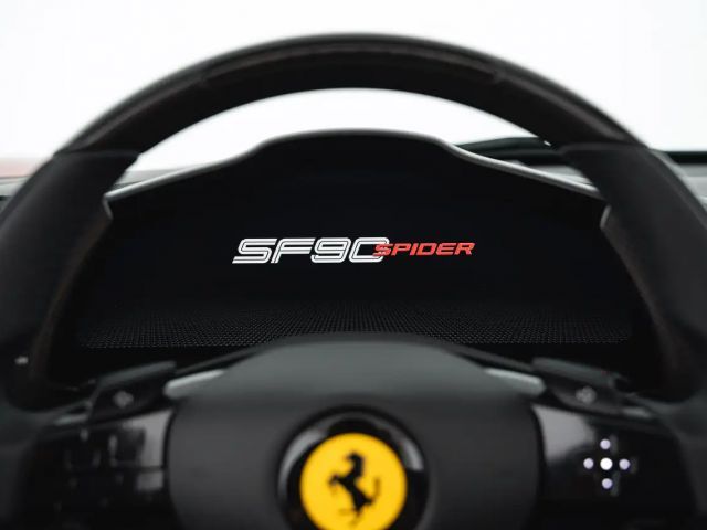 Ferrari SF90 Spider