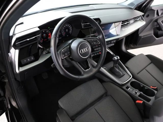 Audi A3 30 TDI Sedan