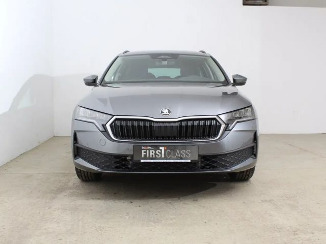 Skoda Octavia Essence TSI