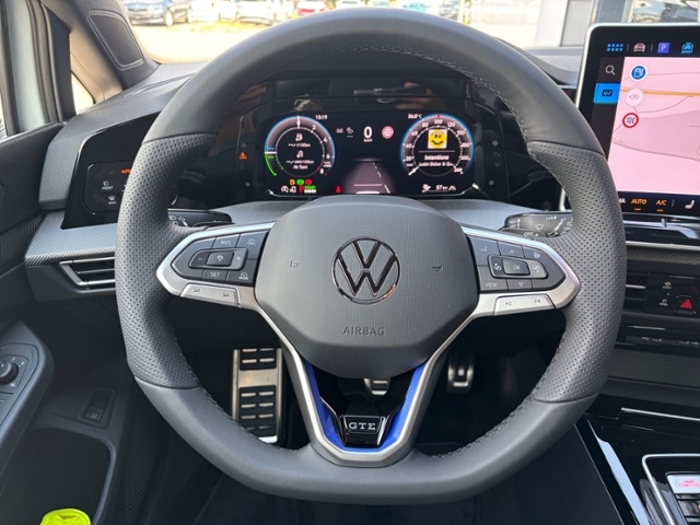 Volkswagen Golf DSG eHybrid