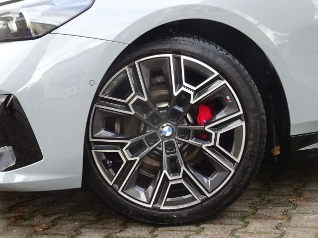 BMW 520 520d M-Sport Touring