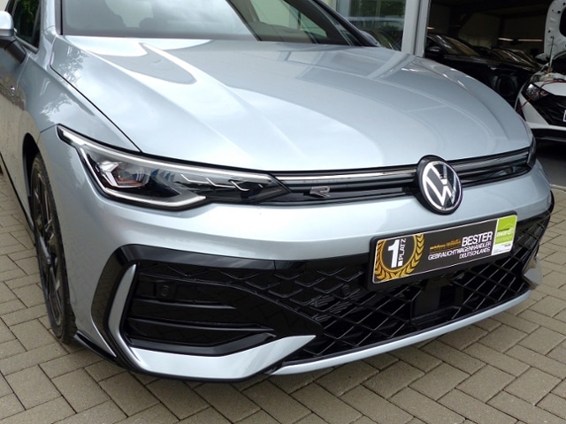 Volkswagen Golf 1.5 eTSI DSG