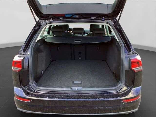 Volkswagen Golf 1.5 TSI DSG Life Variant