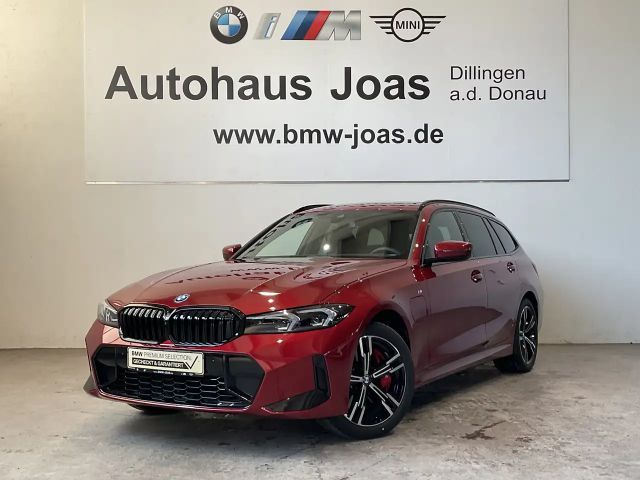 BMW 330 330e M-Sport xDrive