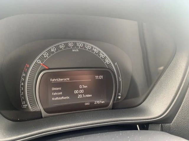 Toyota Aygo X Hatchback Team D