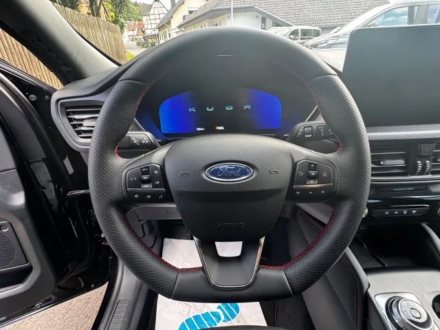 Ford Kuga ST Line