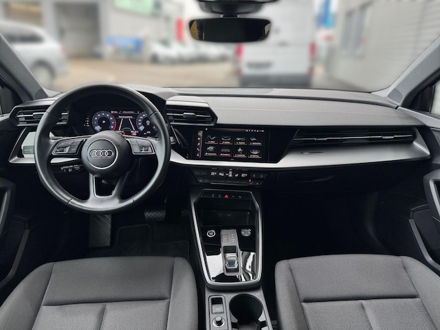 Audi A3 30 TFSI S-Line S-Tronic Sportback