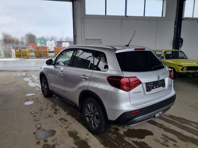 Suzuki Vitara GLX Hybrid Shine