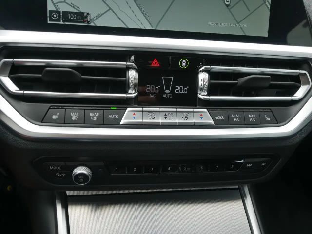 BMW 330 330i Sport Line Touring xDrive