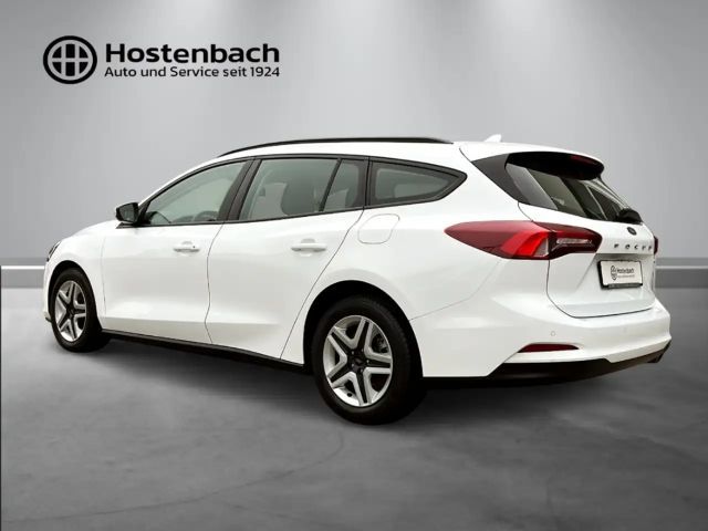 Ford Focus Cool & Connect EcoBoost Wagon