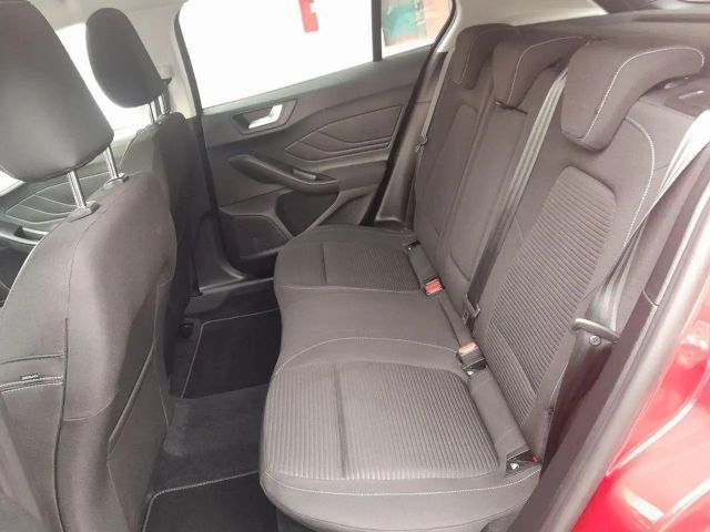 Ford Focus EcoBoost Titanium