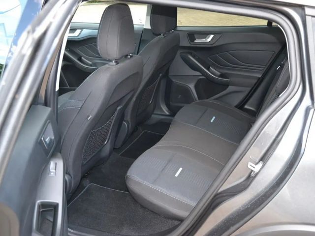 Ford Focus Active Wagon