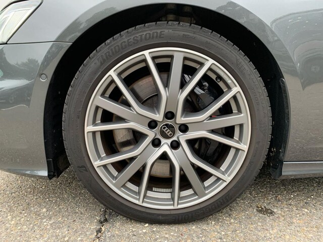 Audi S6 Avant Quattro