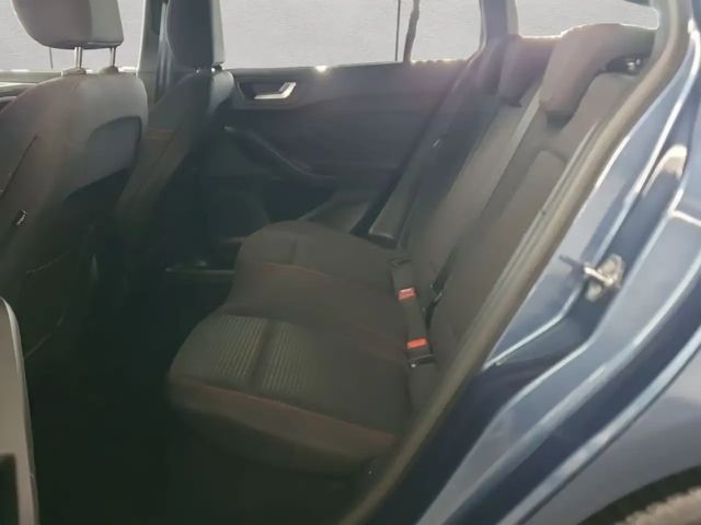 Ford Focus EcoBoost ST Line Wagon