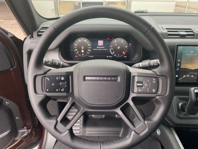 Land Rover Defender 110 D300